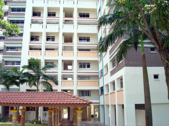 Woodlands Street 83 thumbnail photo